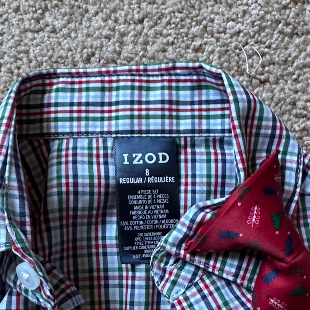 Izod Gray Suit Set with Plaid Shirt and Red HolidayTie, Boys 8 - Picture 3 of 7